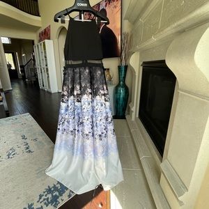 Betsy & Adam Maxi Dress Size 10 Never Be Worn